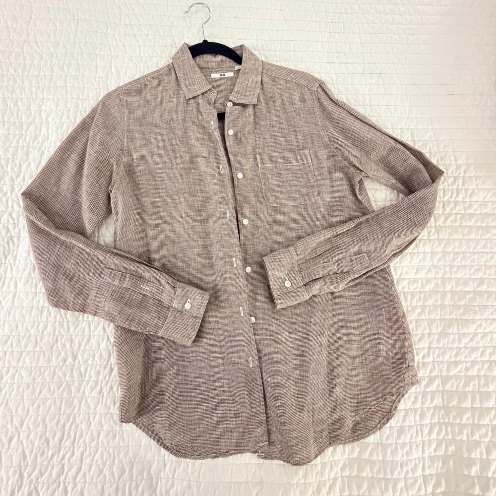 Uniqlo women’s 100% linen Shirt - Taupe size Small